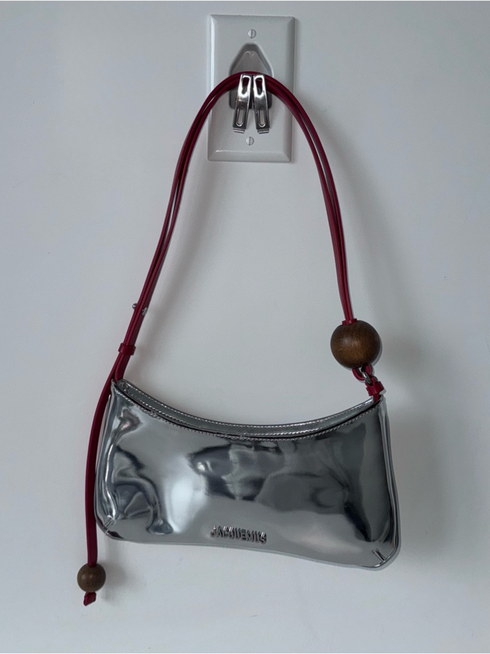 JACQUEMUS - Le Bisou Perle Bag